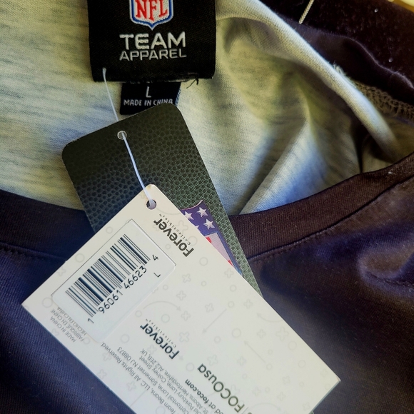 FOCO Women's NFL Team Logo Ladies Fashion Crop Top Shirt - Picture 6 of 9